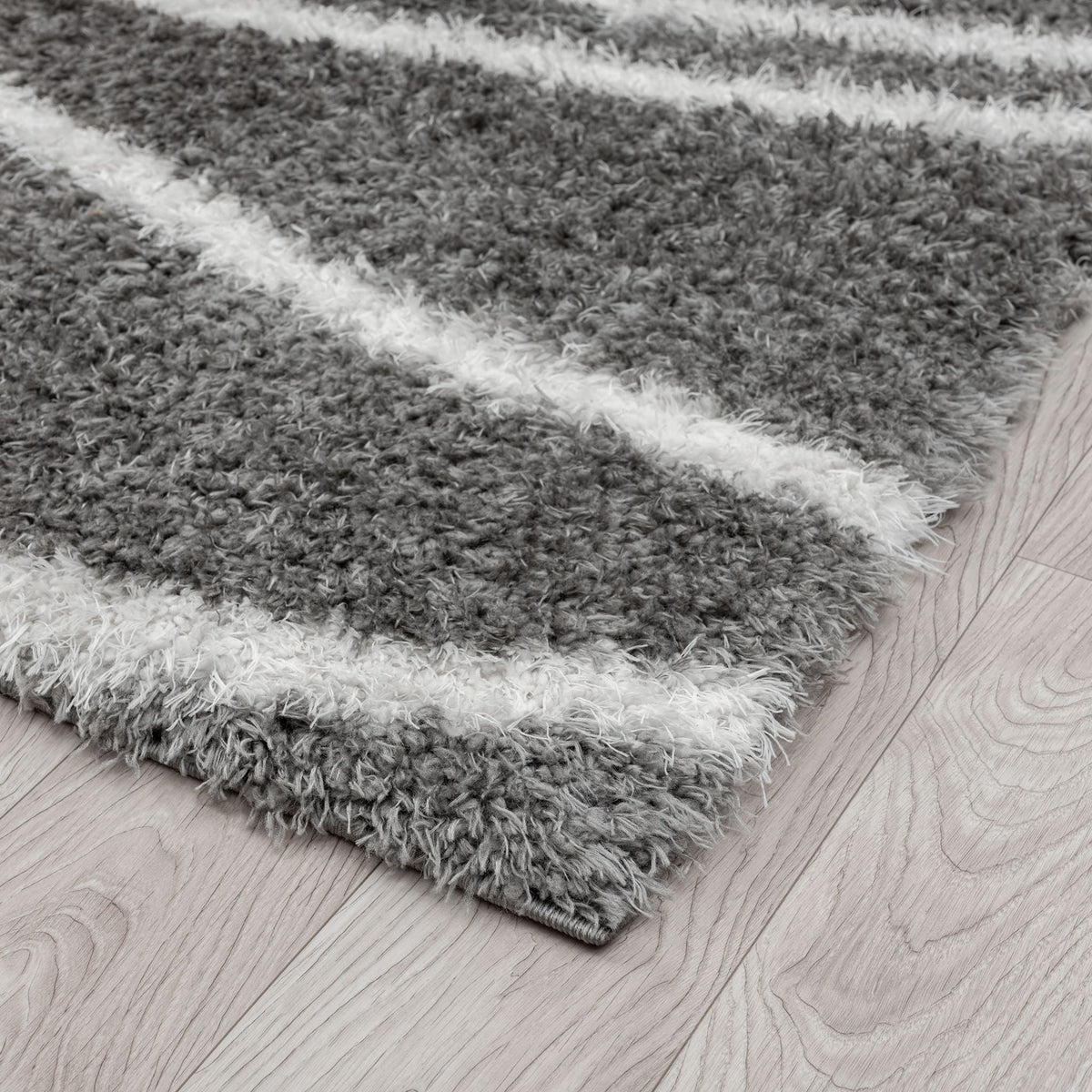 Plushy 385 Cloud Shaggy Rug
