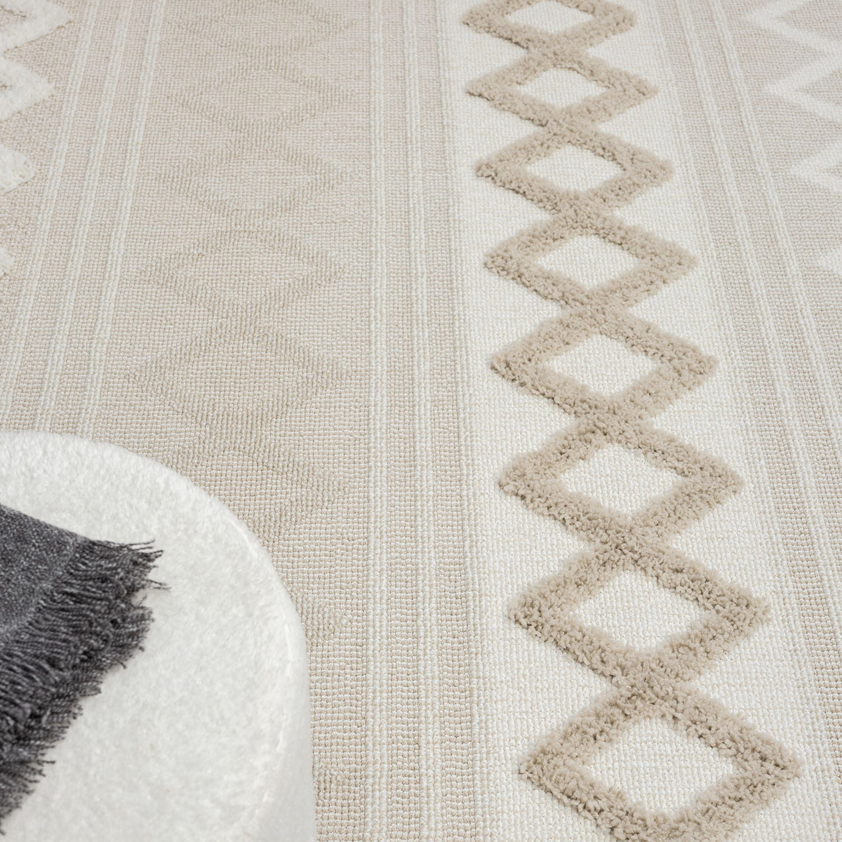 Cottage 542 Fawn Geometric Rug