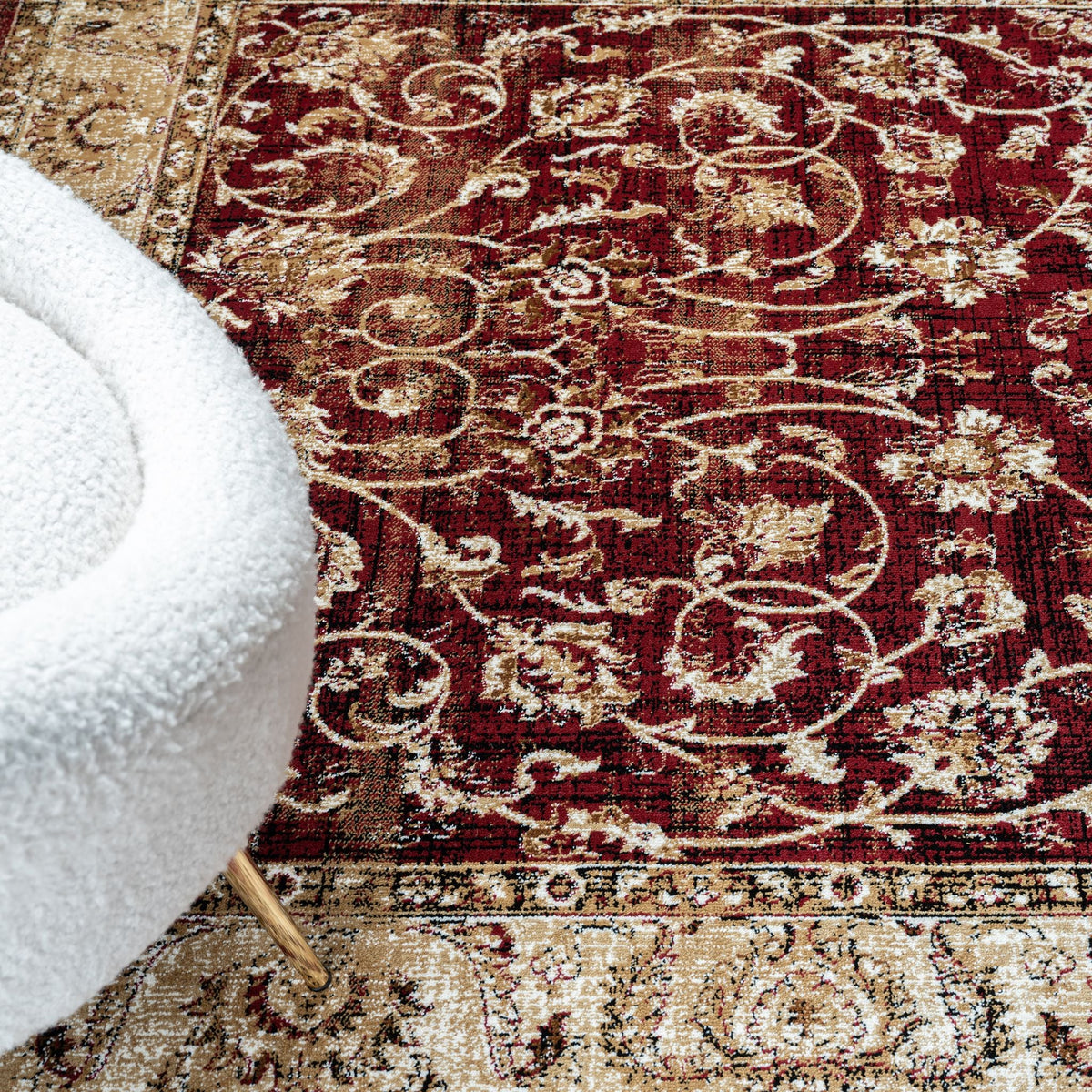 Royal 527 Red Traditional, Classic Rug