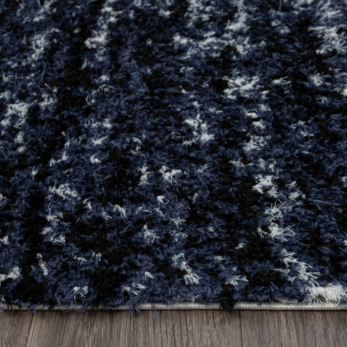 Plushy 386 Lava Shaggy Rug
