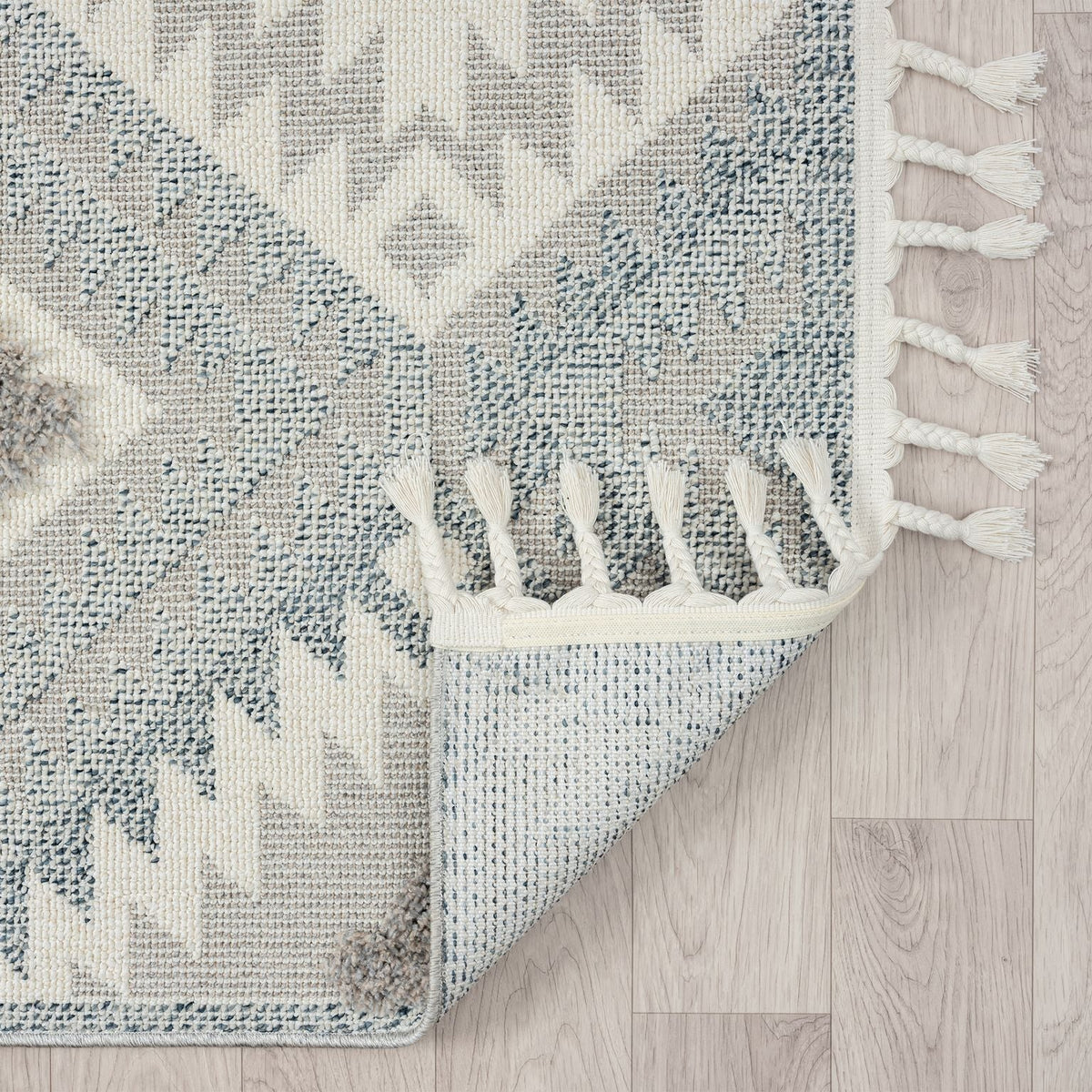 Cottage 543 Pebble Geometric Rug