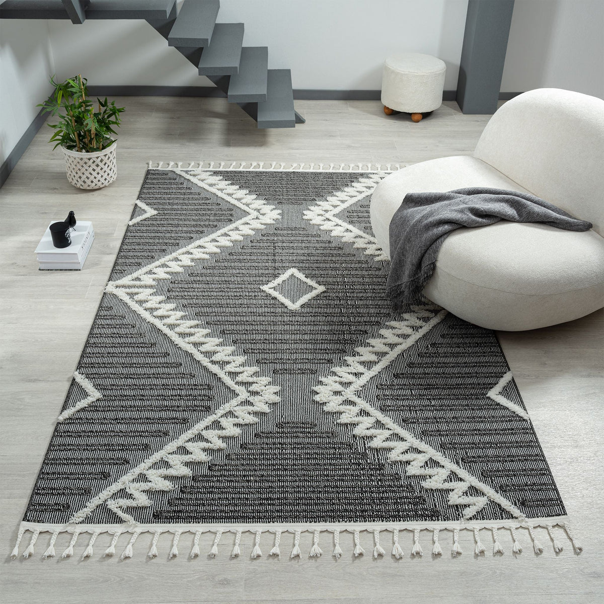Cottage 544 Ash Geometric Rug
