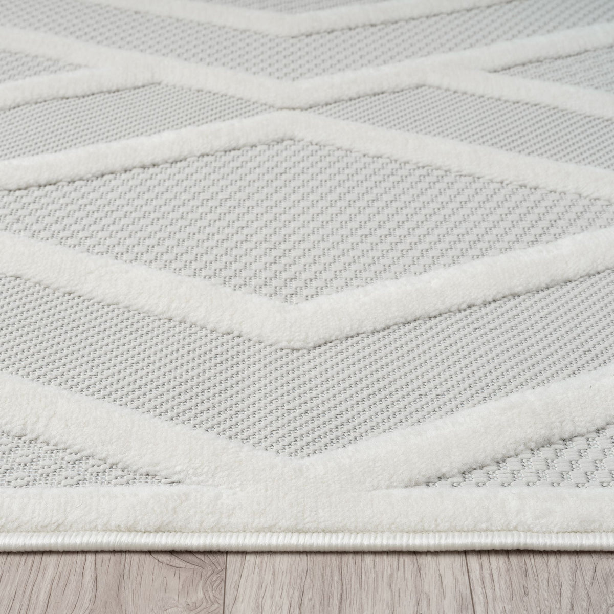 Calm 418 Frost Geometric Rug