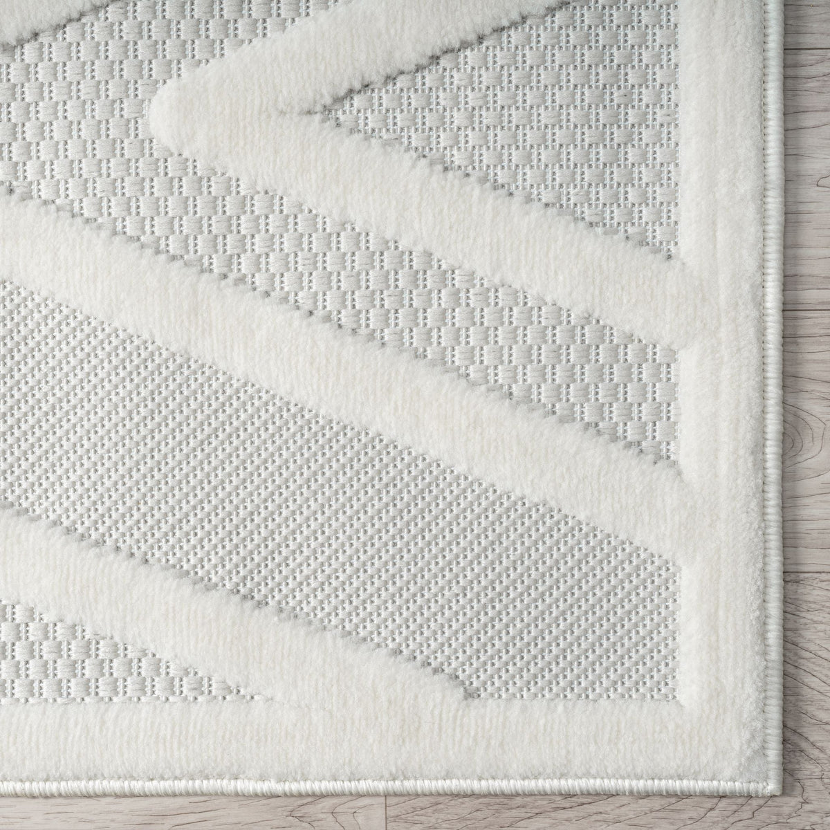 Calm 418 Frost Geometric Rug