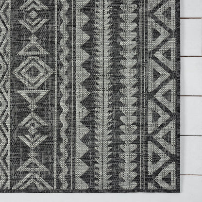 Alfresco 421 Charcoal Indoor Outdoor Indoor/Outdoor, Flatweave Hallway Runner