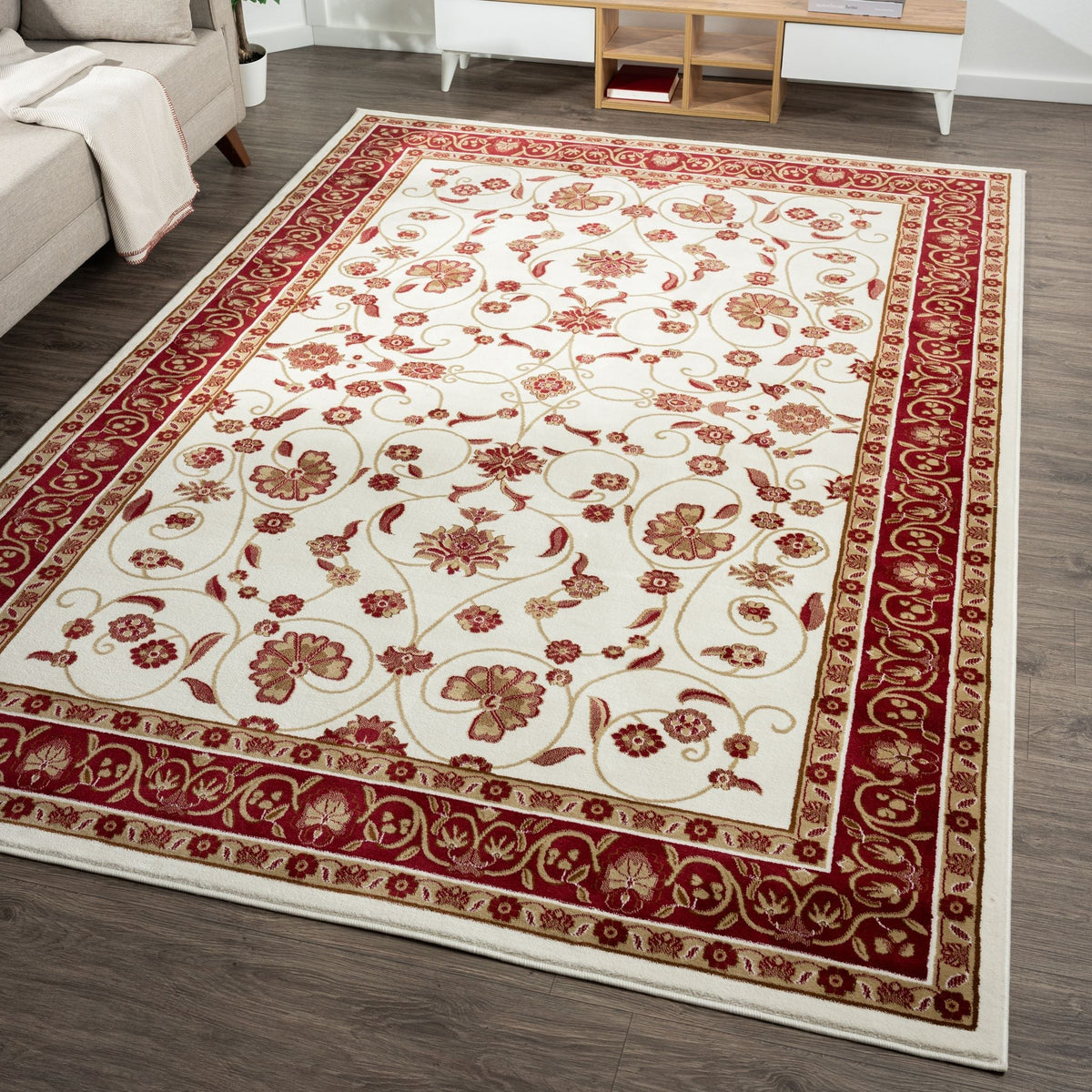 Estate 512 Cream Traditional, Classic Rug