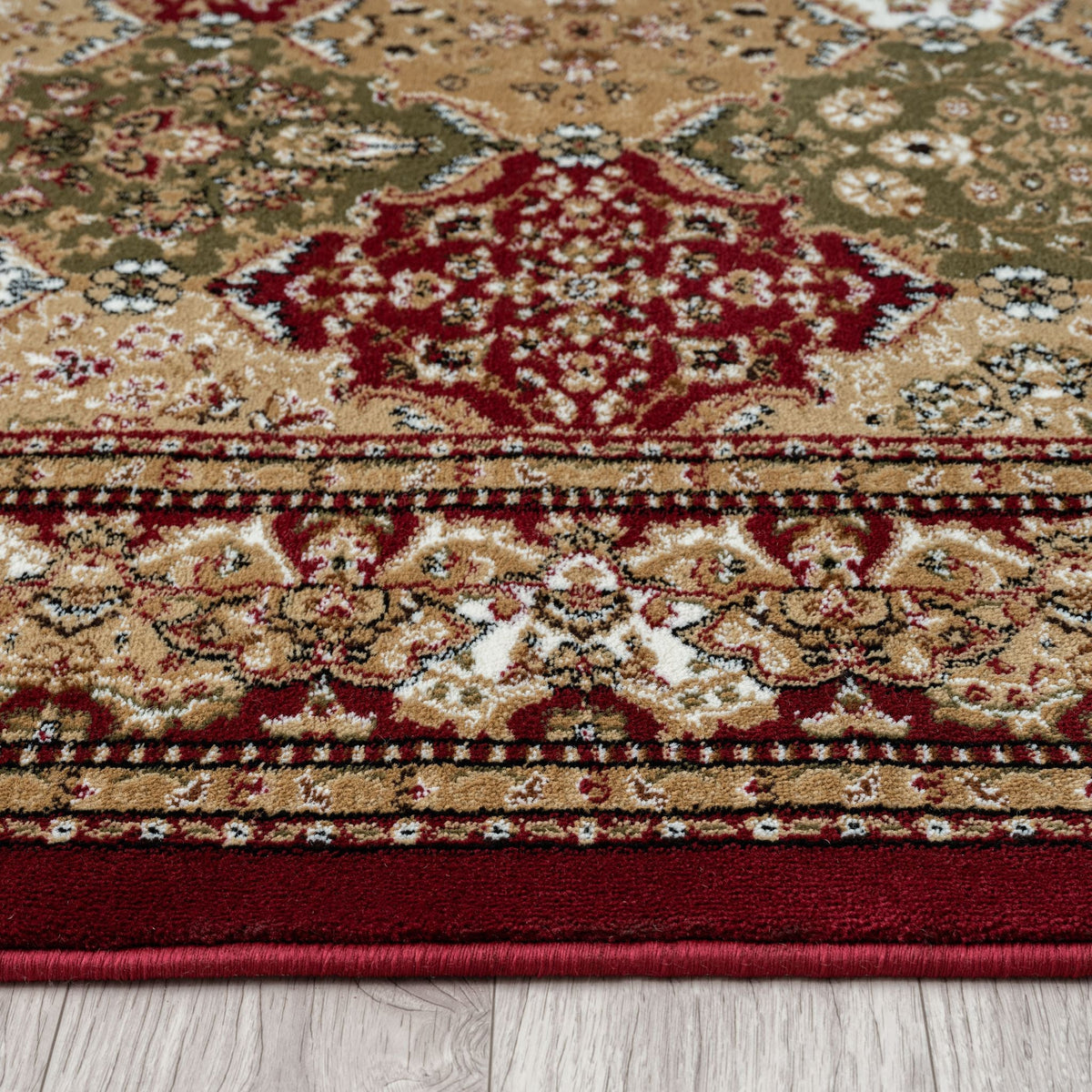 Royal 528 Red Traditional, Classic Rug
