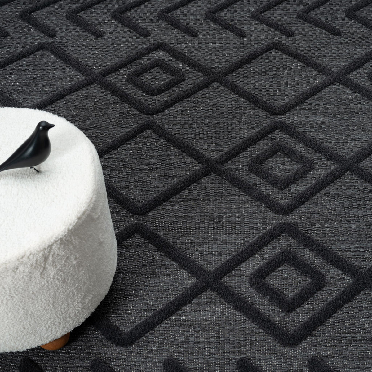 Calm 416 Charcoal Geometric Rug