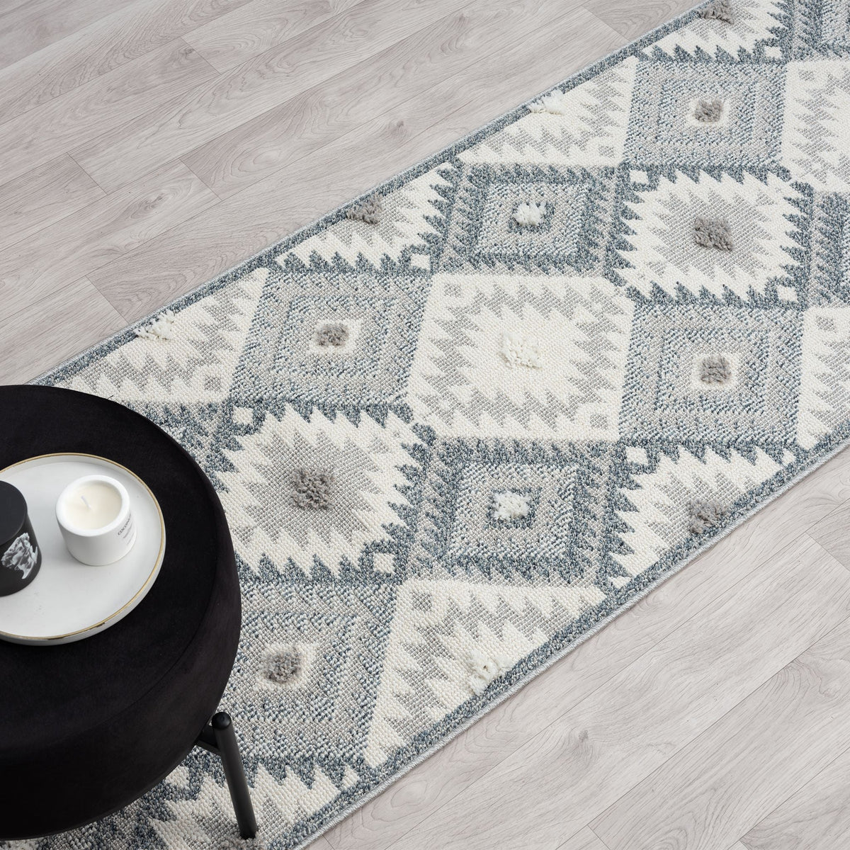 Cottage 543 Pebble Geometric Hallway Runner
