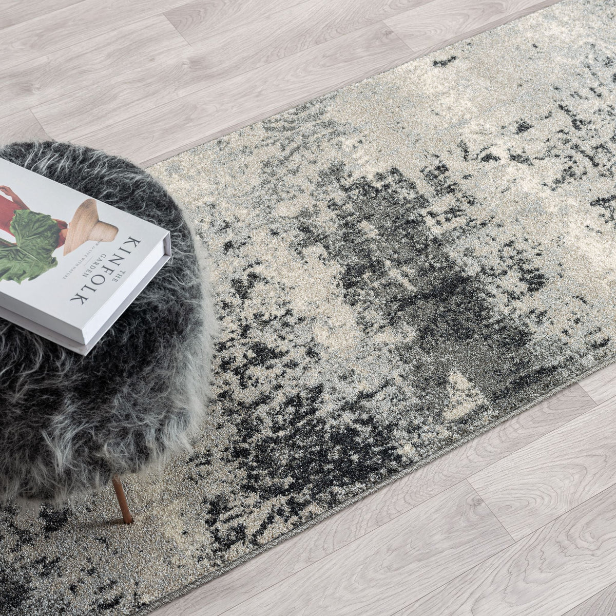 Astor 485 Sand Abstract Hallway Runner