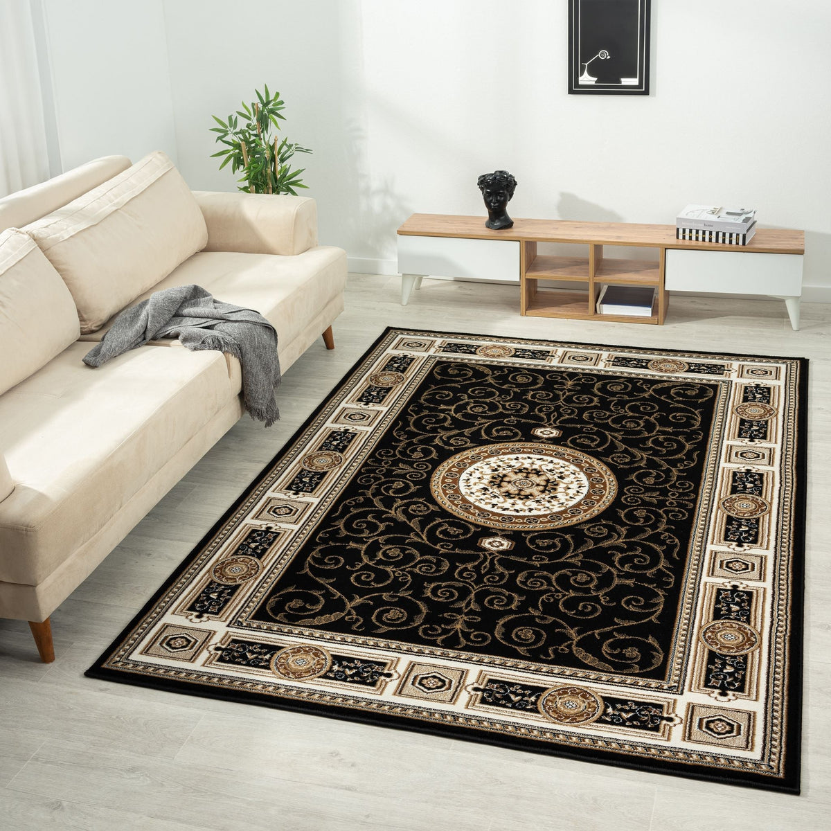 Estate 511 Black Traditional, Classic Rug