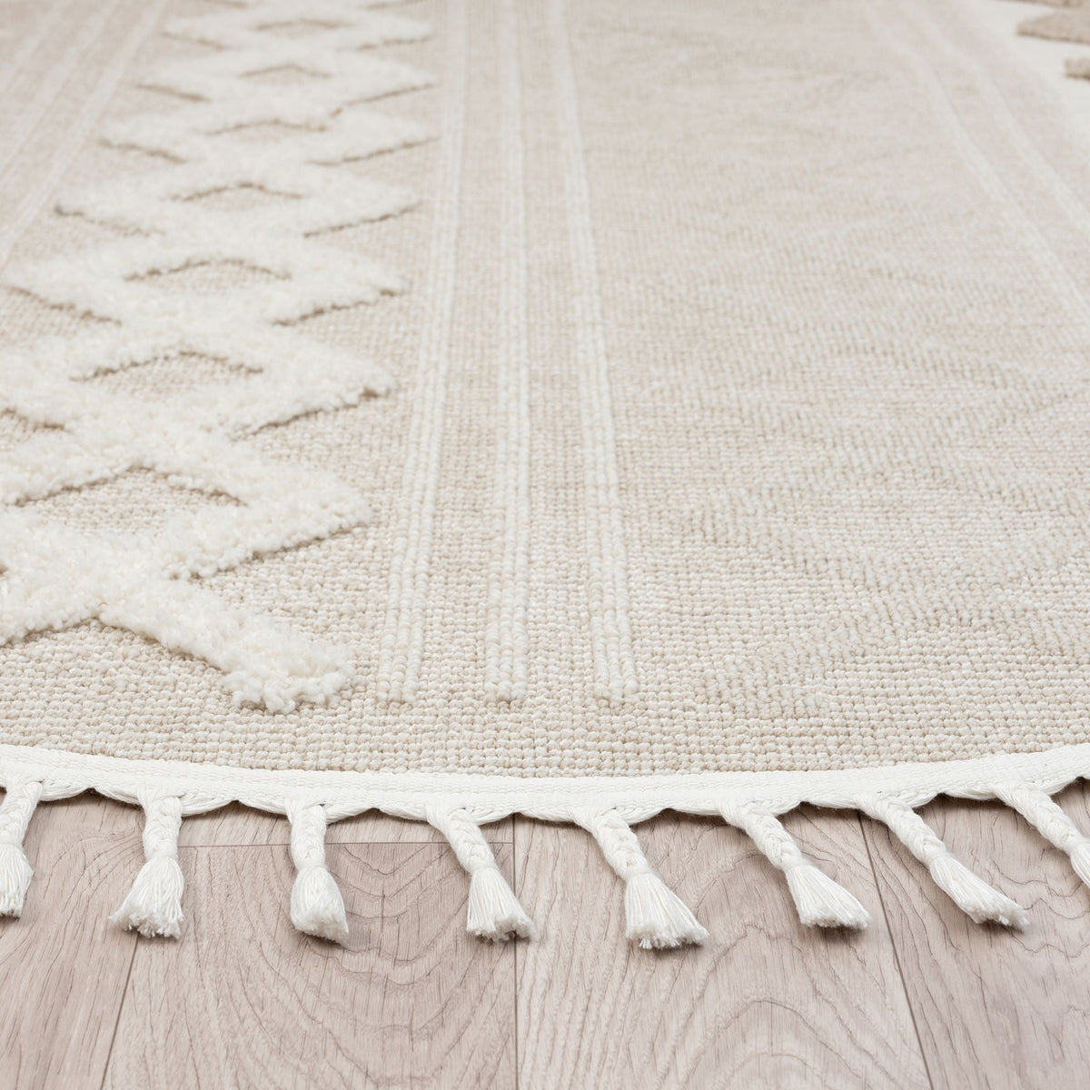 Cottage 542 Fawn Geometric Round Rug