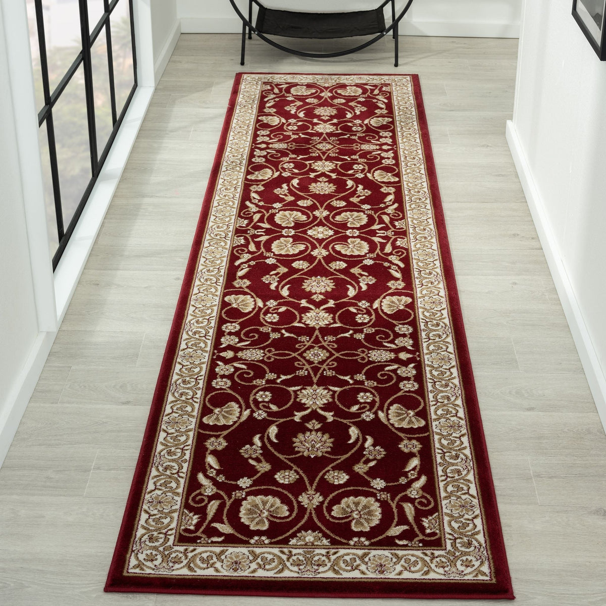 Estate 512 Red Traditional, Classic Hallway Runner