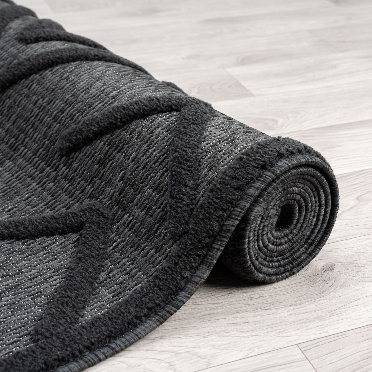 Calm 416 Charcoal Geometric Rug