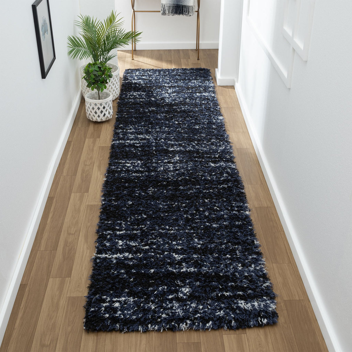 Plushy 386 Lava Shaggy Hallway Runner