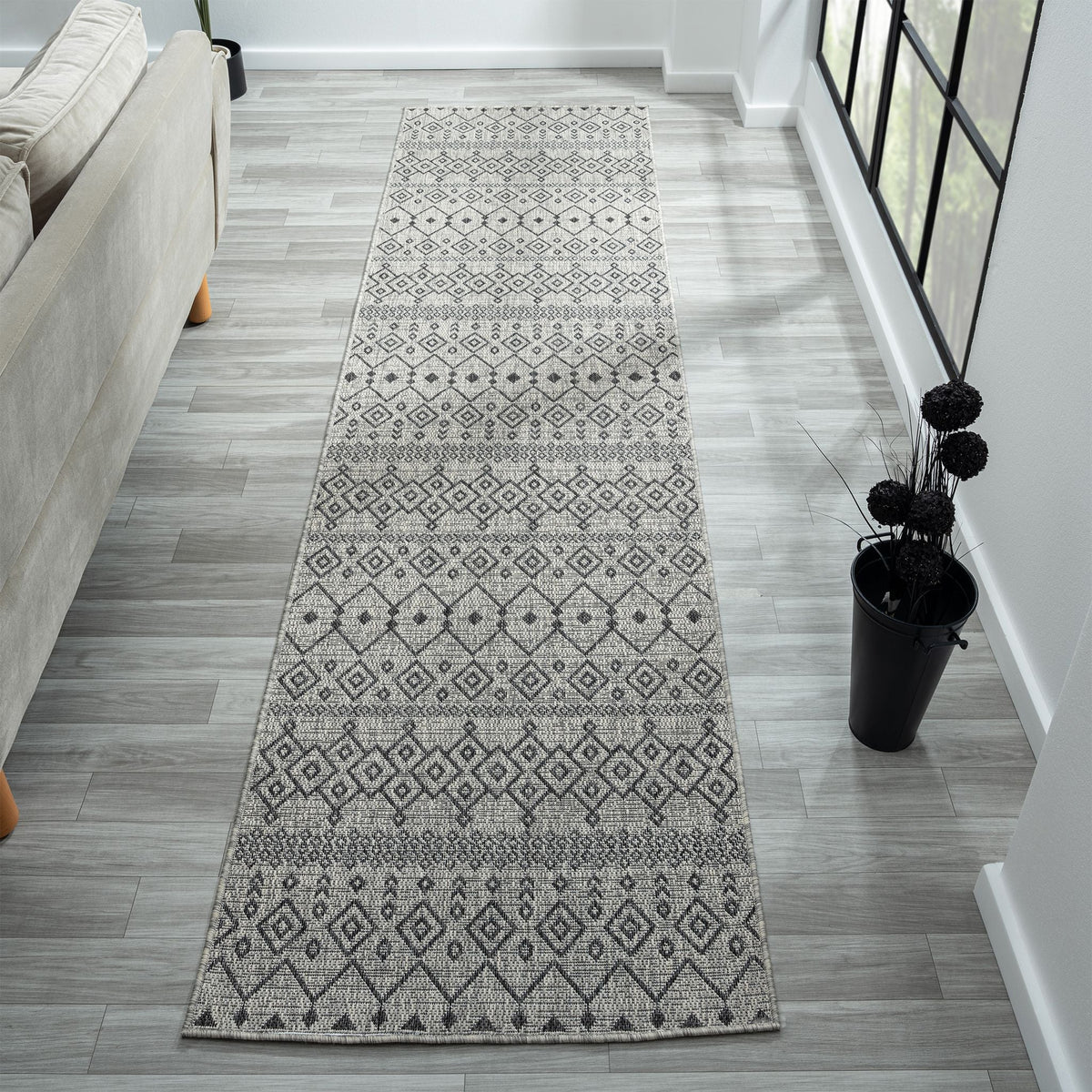Alfresco 423 Lava Indoor Outdoor Indoor/Outdoor, Flatweave Hallway Runner