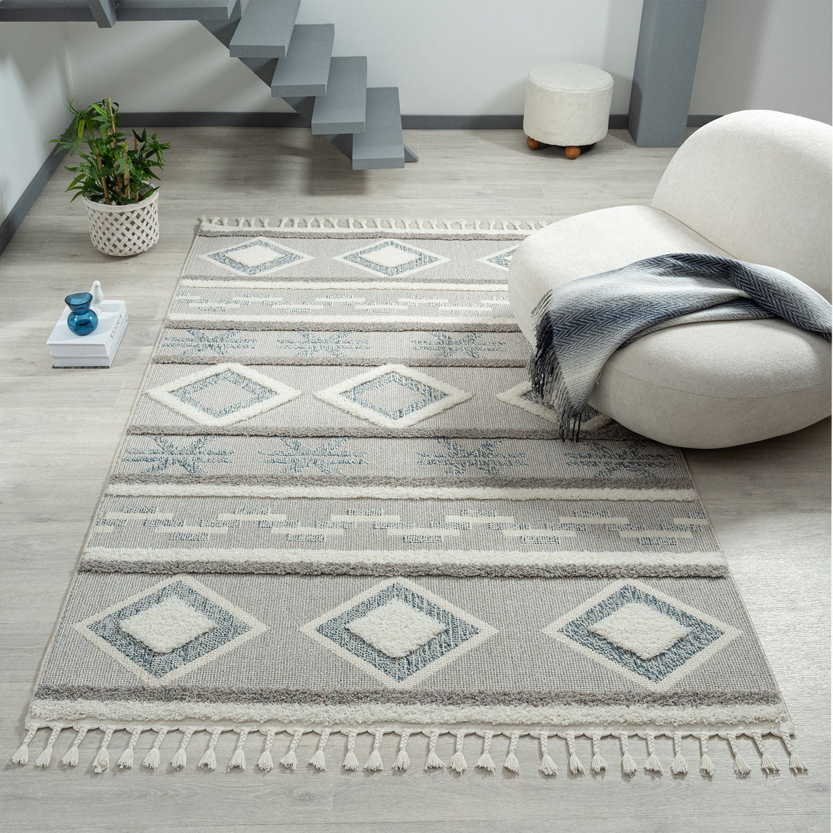 Cottage 546 Slate Geometric Rug