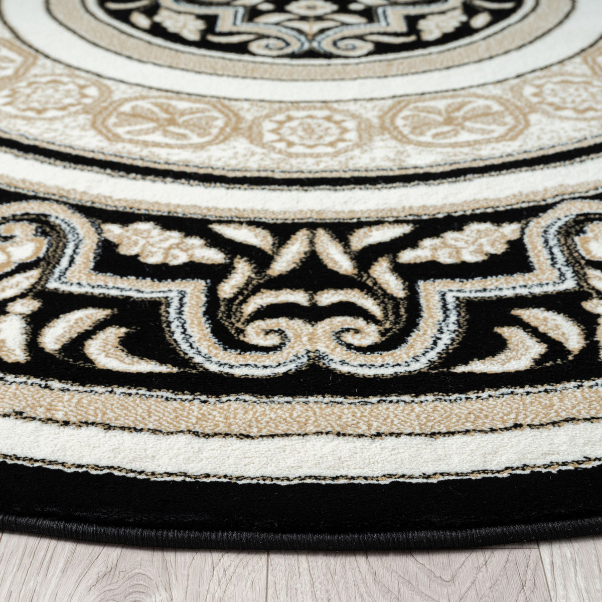 Royal 523 Black Traditional, Classic Round Rug