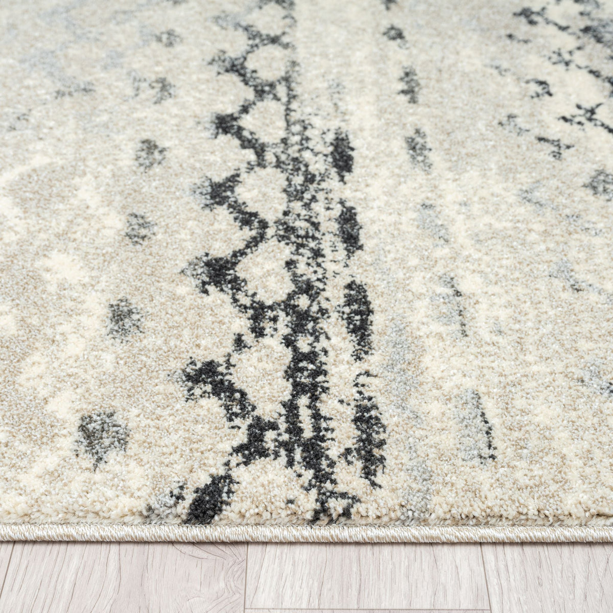 Astor 486 Ivory Abstract Rug