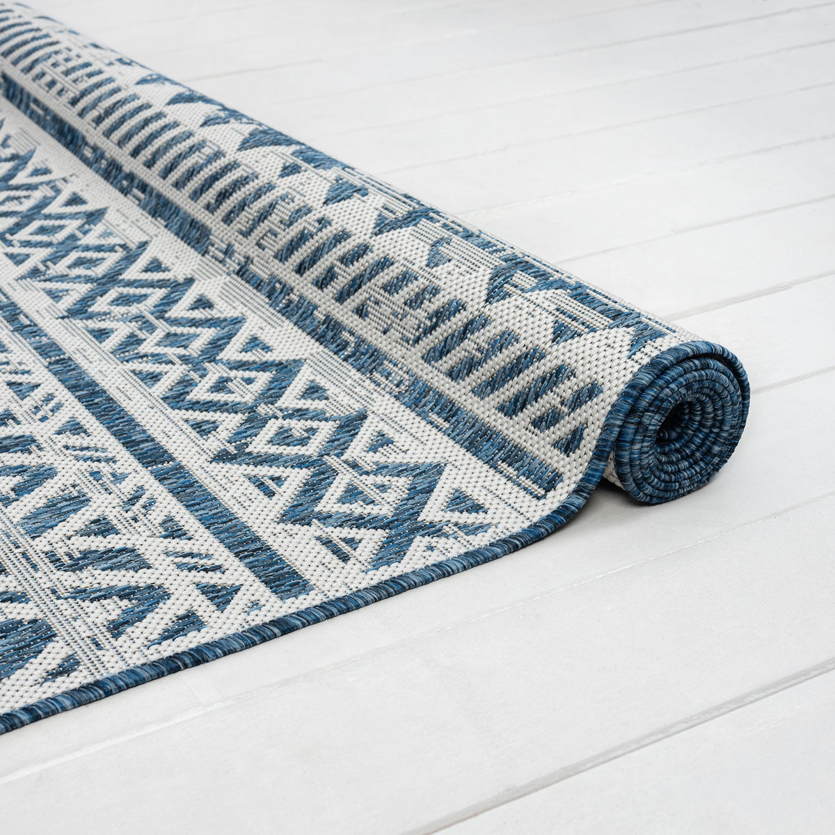 Patio 453 Frost Indoor Outdoor Indoor/Outdoor, Flatweave Rug