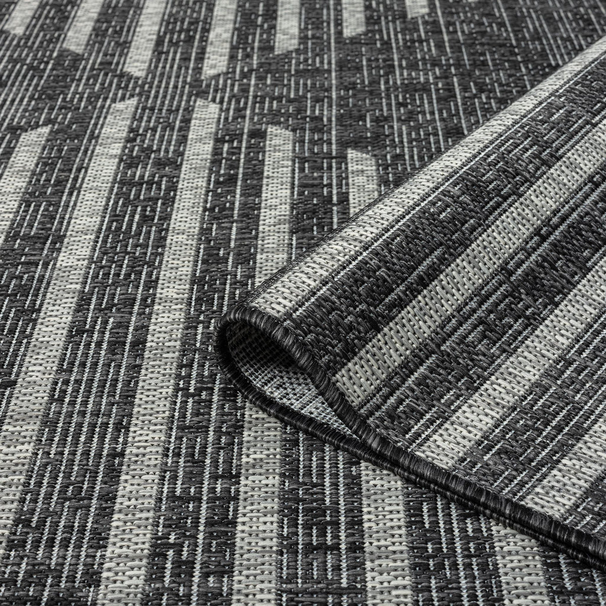 Alfresco 425 Ebony Indoor Outdoor Indoor/Outdoor, Flatweave Hallway Runner