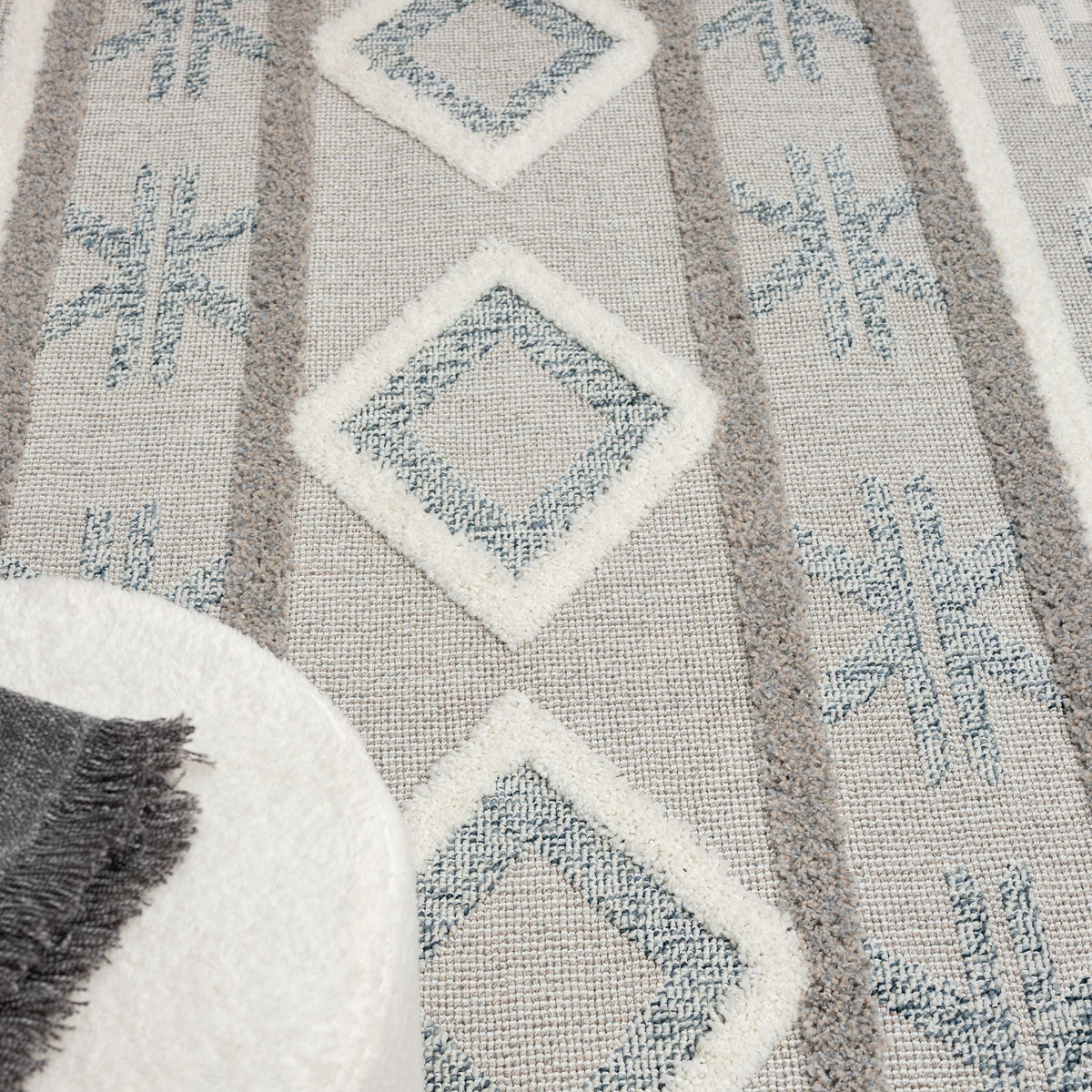 Cottage 546 Slate Geometric Rug
