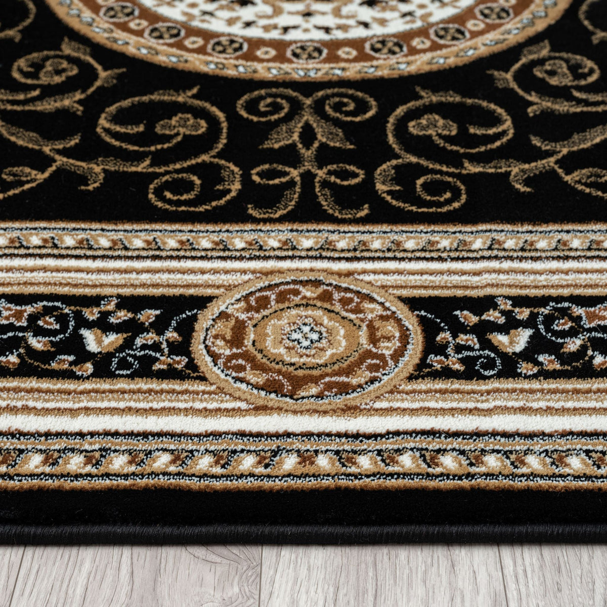 Estate 511 Black Traditional, Classic Rug
