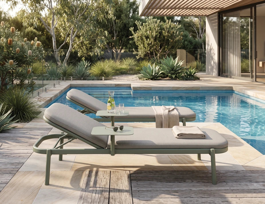 Verano Sun Lounge - Eucalyptus Green - with Side Table